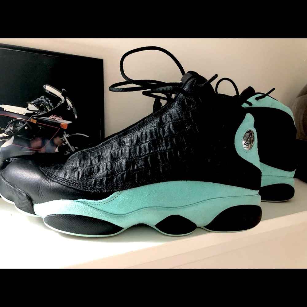 Jordan 13 Island Green